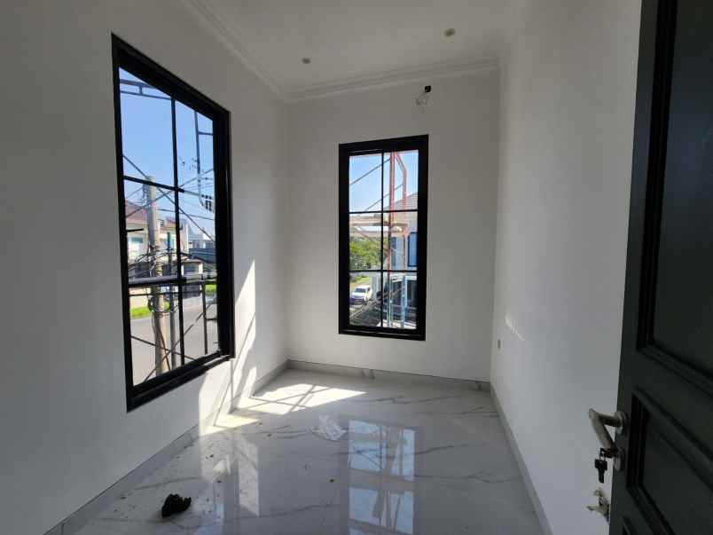 dijual rumah jalan araya 2 galaxy bumi