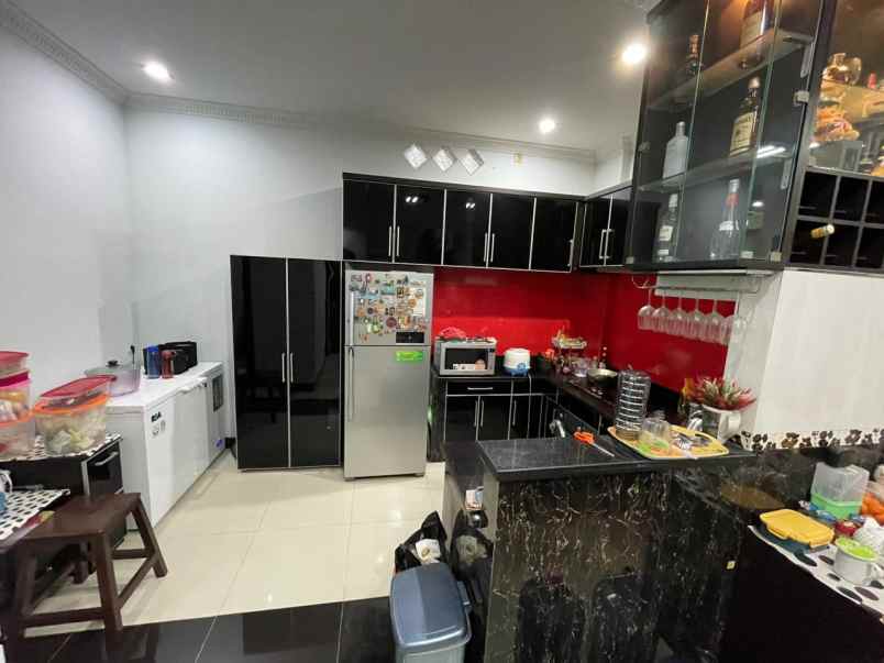 dijual rumah jalan bina husada sunter
