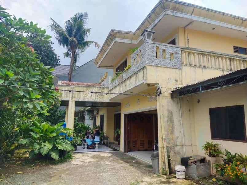 dijual rumah jalan siaga raya no 8118