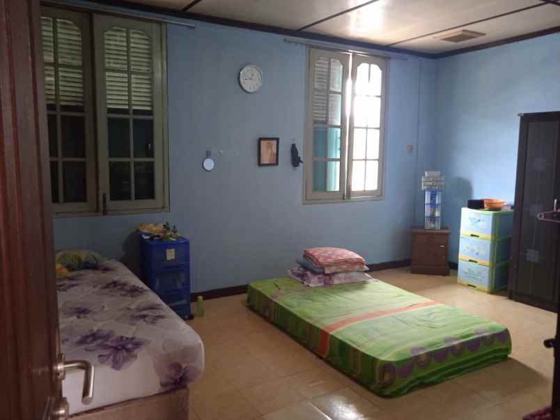 dijual rumah jalan sunan drajad