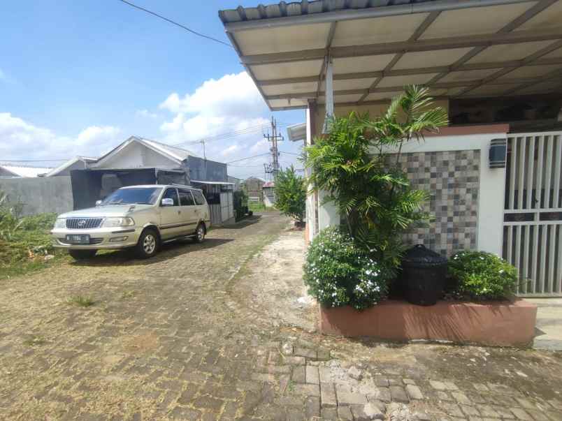 dijual rumah jamuran sukodadi malang