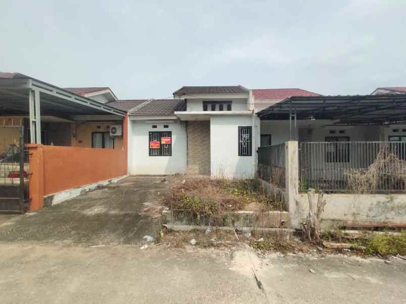 dijual rumah jl abdul malik