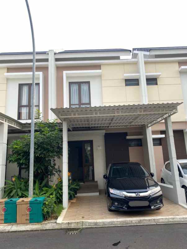dijual rumah jl boulevard ahmad yani