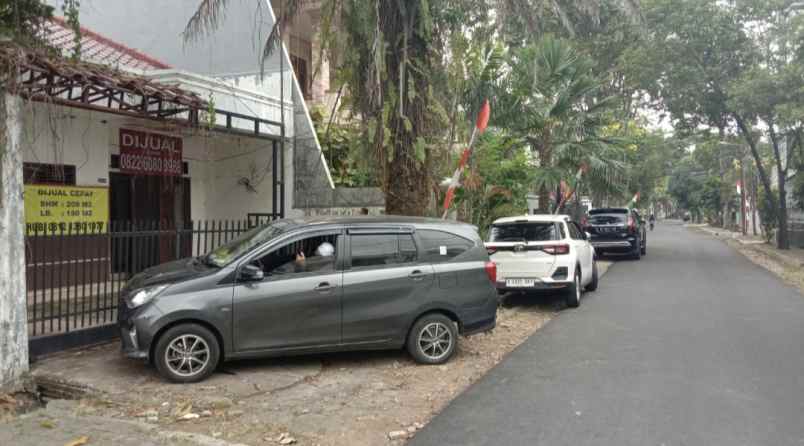 dijual rumah jl cempaka putih tengah xv