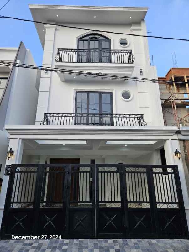 dijual rumah jl cinere raya cinere