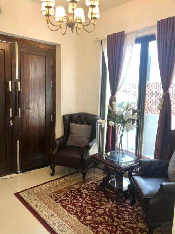 dijual rumah jl fatmawati raya