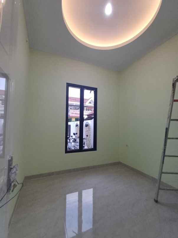 dijual rumah jl gandaria raya