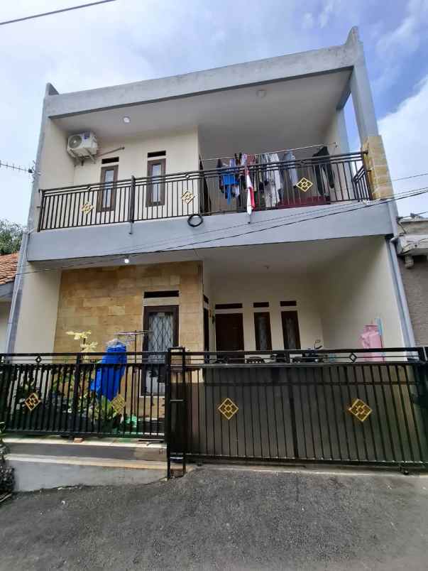 dijual rumah jl grogol rawa kalong depok