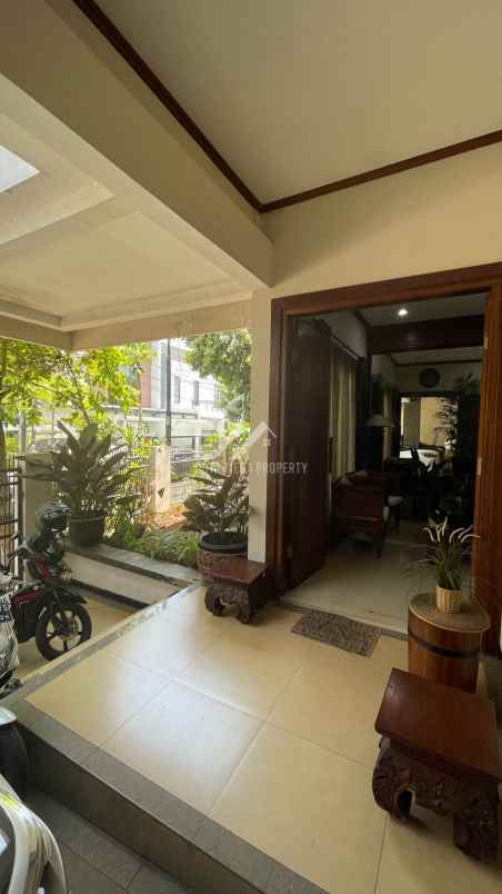 dijual rumah jl kucica pondok aren bintaro