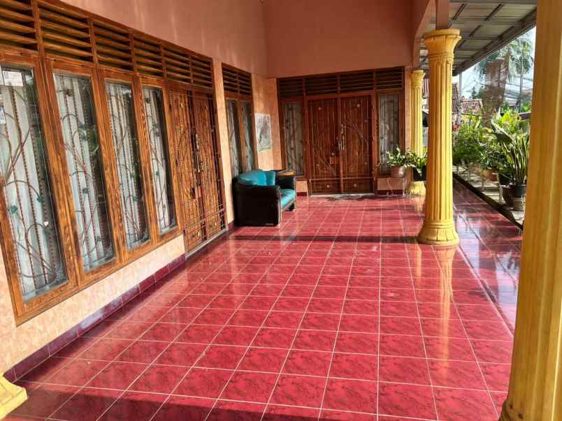 dijual rumah jl lorong kemiri