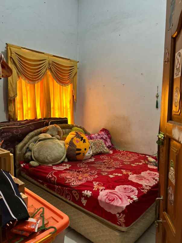 dijual rumah jl lorong kemiri