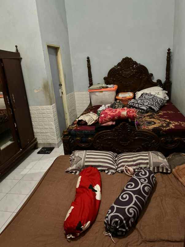 dijual rumah jl lorong kemiri