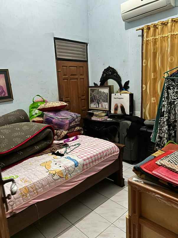 dijual rumah jl lorong kemiri