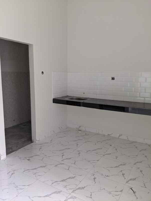 dijual rumah jl manunggal perigi