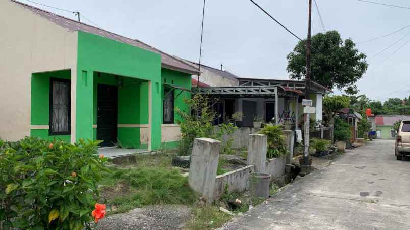 dijual rumah jl melati