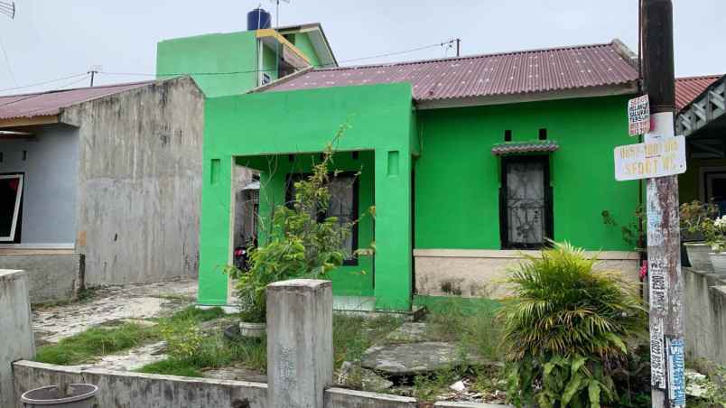 dijual rumah jl melati