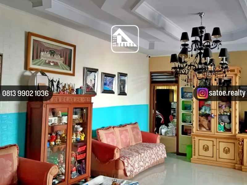dijual rumah jl niaga hijau pondok