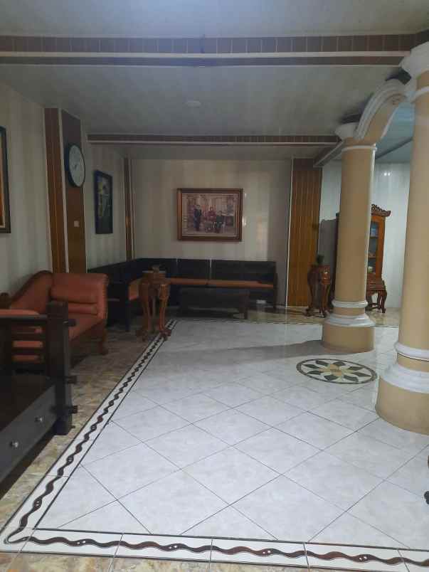 dijual rumah jl pondok bambu duren