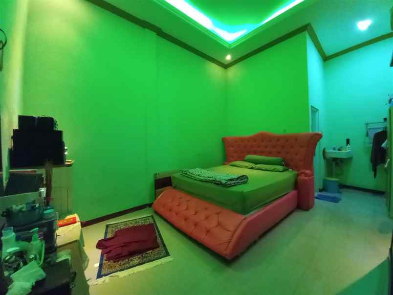 dijual rumah jl ratna jatibening