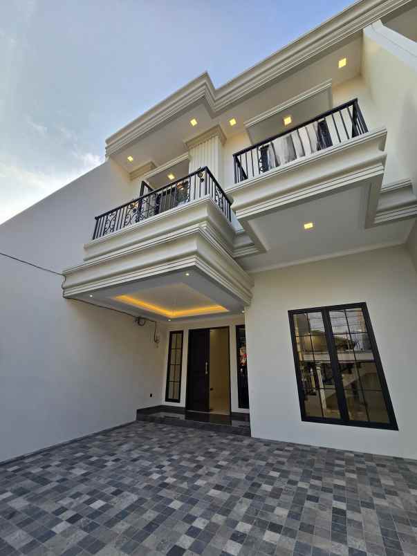 dijual rumah jl raya perumahan duren