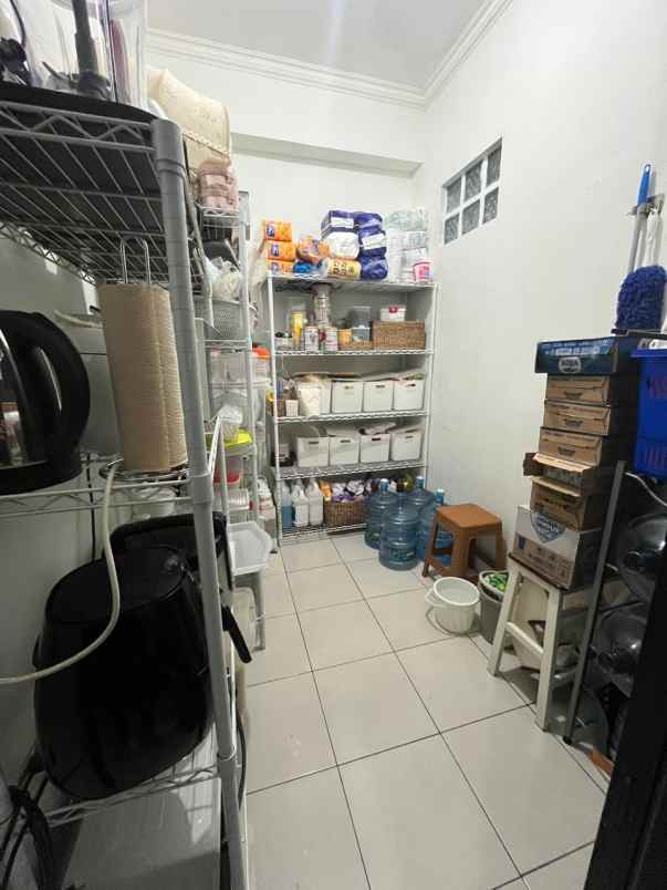 dijual rumah jl sadang serang tubagus