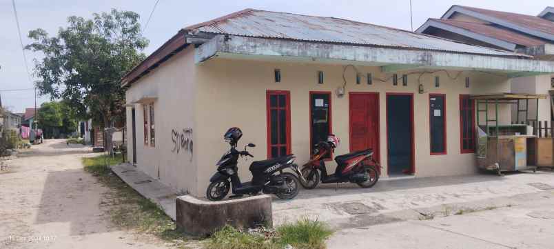 dijual rumah jl suka karya