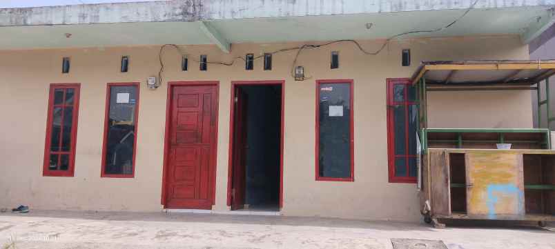 dijual rumah jl suka karya