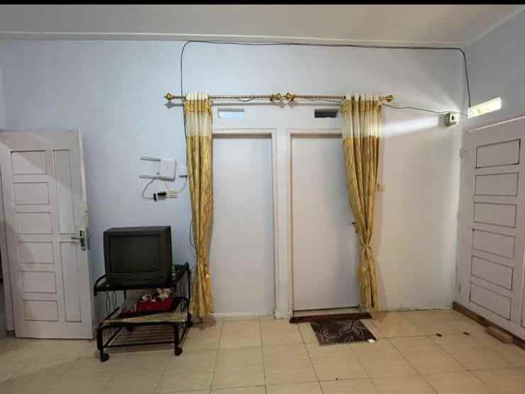 dijual rumah jl uka