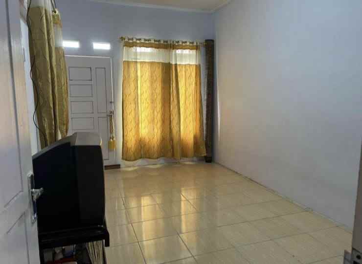 dijual rumah jl uka