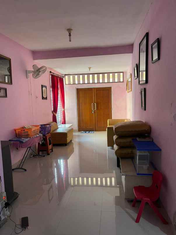 dijual rumah jl wijaya no 18 lembah