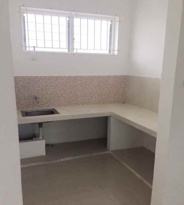 dijual rumah jl wijaya no 18 lembah