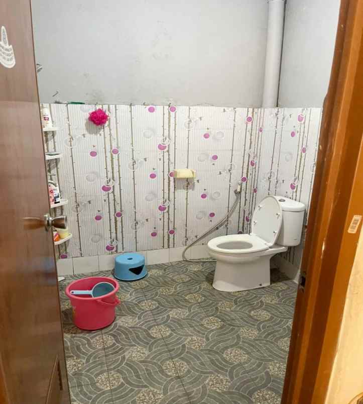 dijual rumah jl wijaya no 18 lembah