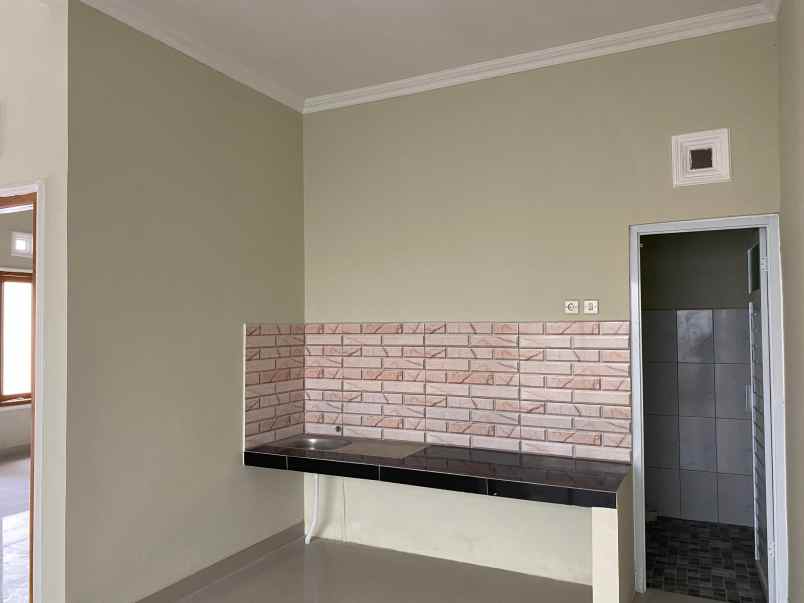 dijual rumah kadisoko purwomartani