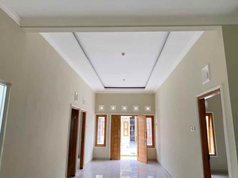 dijual rumah kadisoko purwomartani