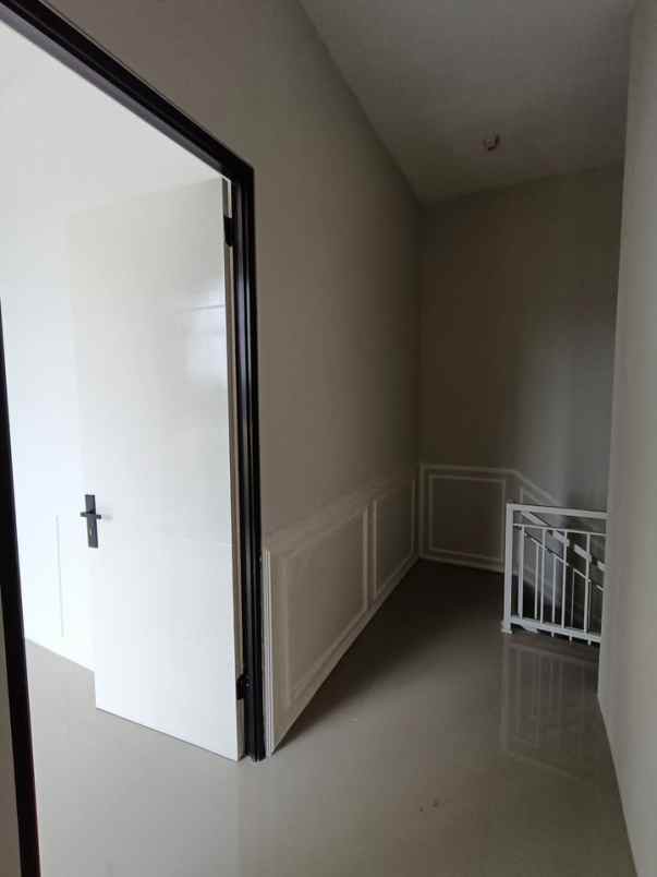 dijual rumah kedungrejo pakis malang