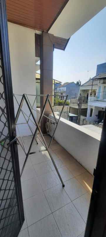 dijual rumah kelapa gading
