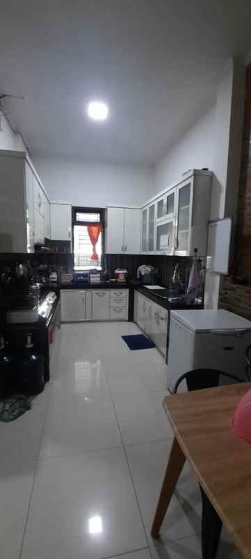dijual rumah kelapa gading