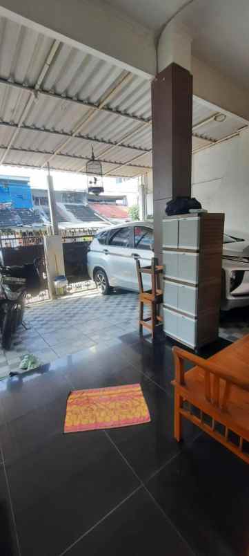 dijual rumah kelapa gading