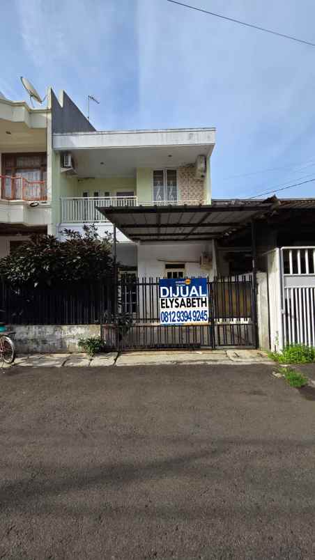 dijual rumah kelapa gading