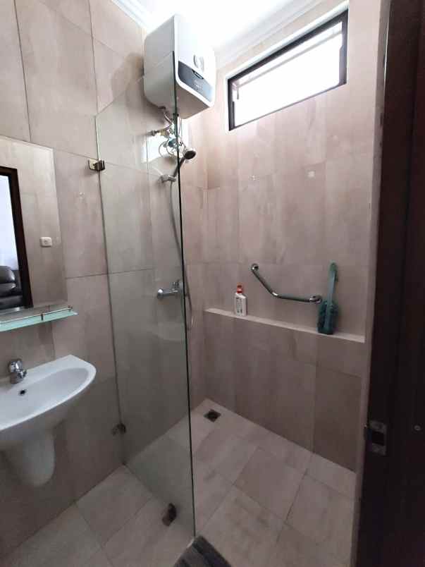 dijual rumah kelapa gading permai raya