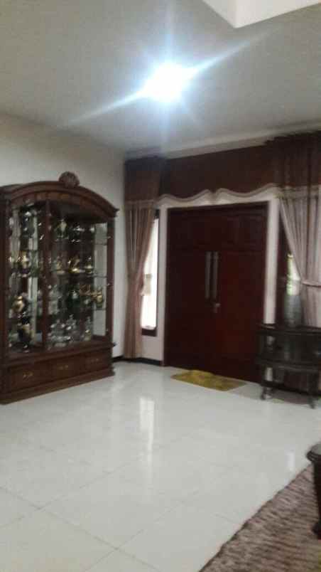 dijual rumah kemang pratama 1 bekasi