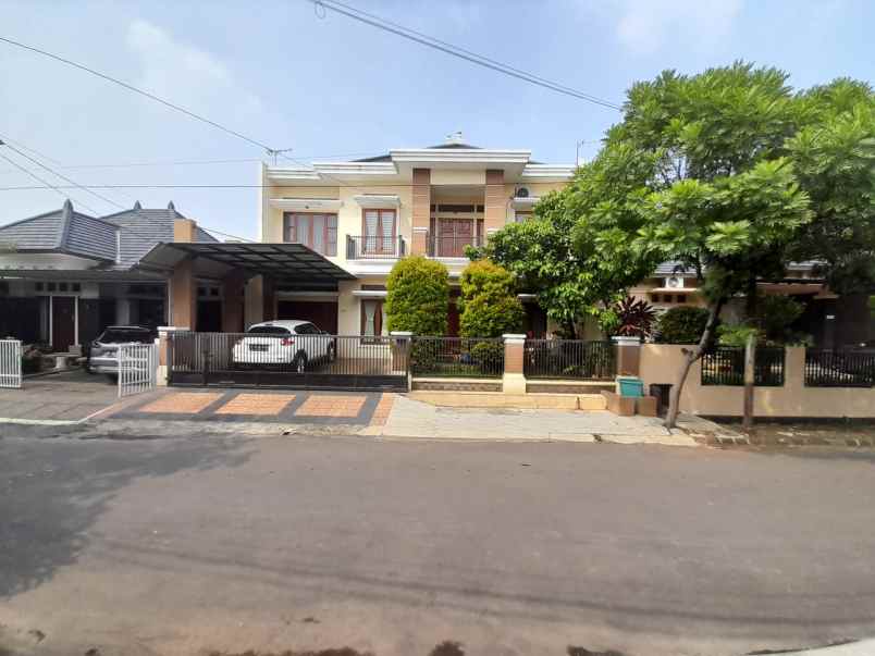 dijual rumah kemang pratama 1 bekasi
