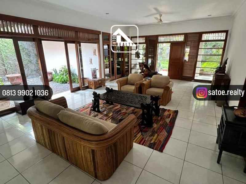 dijual rumah kemang utara bangka