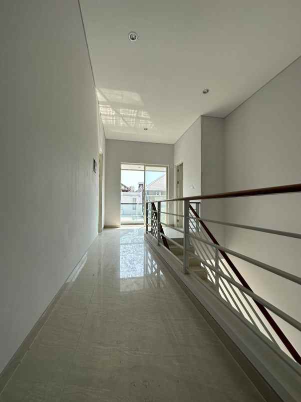 dijual rumah kertajaya indah regency