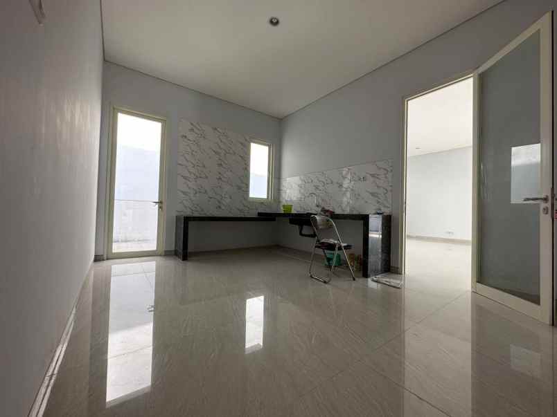dijual rumah kertajaya indah regency