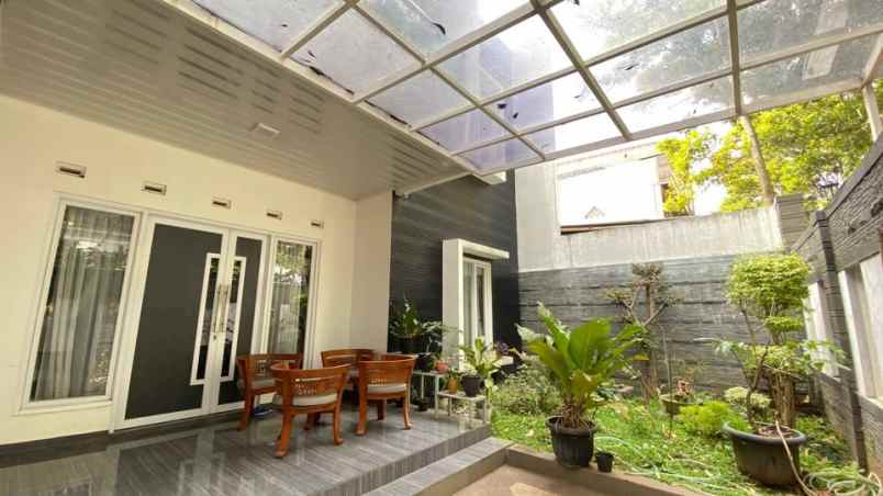 dijual rumah komp snakma cilengkrang