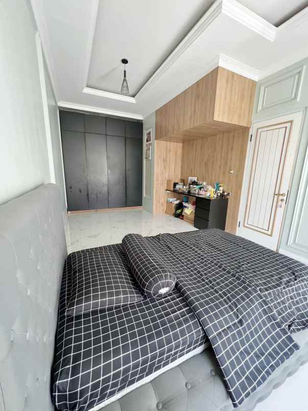 dijual rumah komplek balista cikole lembang