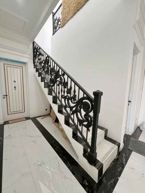 dijual rumah komplek balista cikole lembang