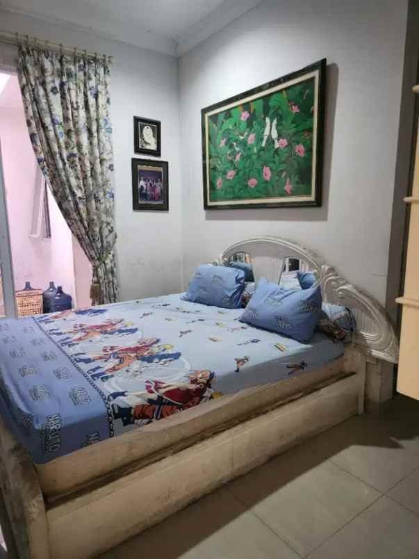 dijual rumah komplek cipinang cempedak