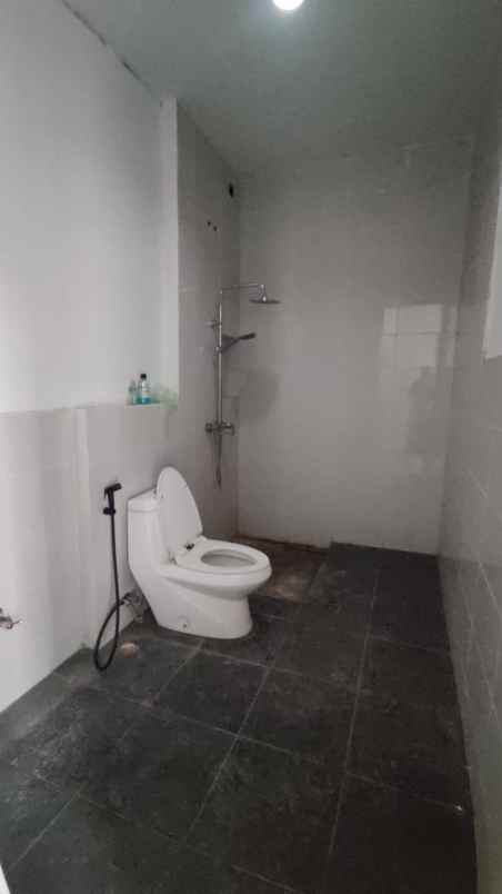 dijual rumah komplek di pisangan ciputat timur tangsel